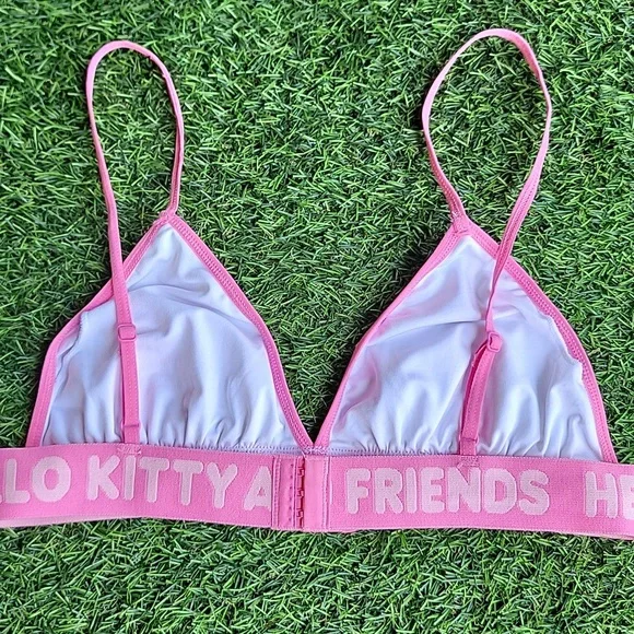 Sanrio Hello Kitty Pink Bralette Size Medium - Picture 4 of 5